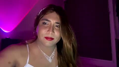 Snapshot of k_i_m_o_r_a_h chatting on 01.02.25 KIM online show from 01.02.25