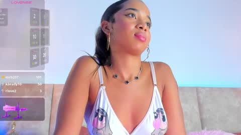 kaarol01 online show from 10.08.25