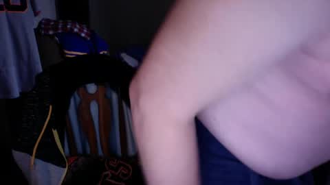 kachen2003 online show from 12.30.24