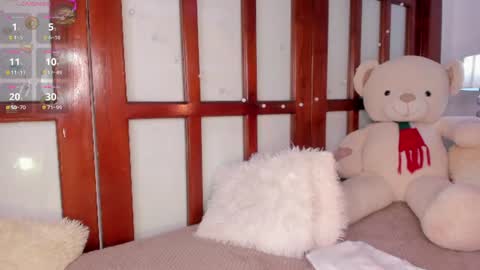 Snapshot of kael_soft chatting on 07.12.26 Kael online show from 07.12.26