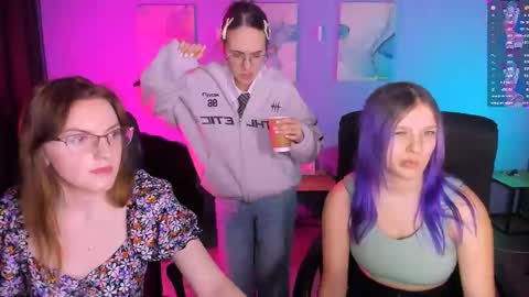 Snapshot of kaela_spell_ chatting on 02.19.26 kaela_spell_ online show from 02.19.26