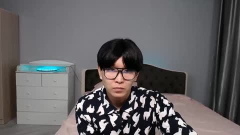 Kai Chicken online show from 12.02.25