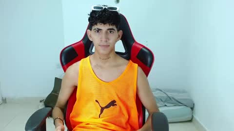 Snapshot of kai_lord_ chatting on 12.12.24 Kai online show from 12.12.24