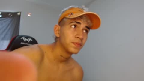 Snapshot of kai_lord_ chatting on 12.17.24 Kai online show from 12.17.24