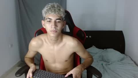 Snapshot of kai_lord_ chatting on 12.30.24 Kai online show from 12.30.24