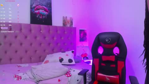 Snapshot of kaidy_wish chatting on 11.14.25 kaidy_wish online show from 11.14.25