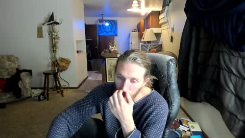 Kaiku77 online show from 10.26.25