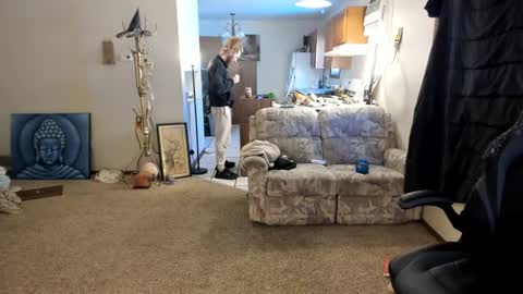 Kaiku77 online show from 12.04.25