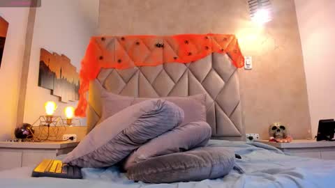 Kailin online show from 10.29.25