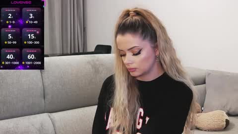 Kailyn online show from 01.14.25