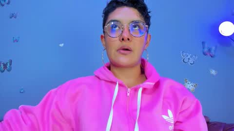 kaira_mosse_ online show from 01.18.26