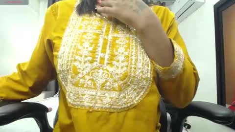 Kaira online show from 05.20.26