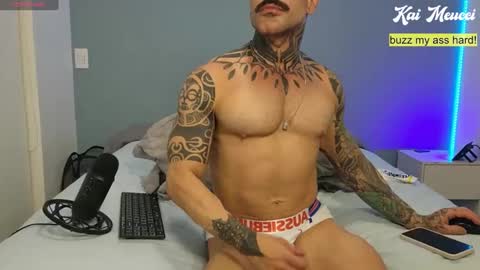 Kairos Meucci online show from 01.12.25