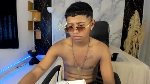 Snapshot of kaiser_alpha777 chatting on 04.12.26 kaiser_alpha777 online show from 04.12.26