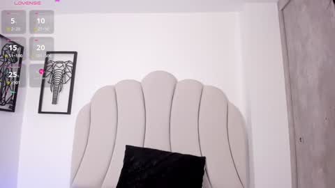 Kaity Lane online show from 02.04.25