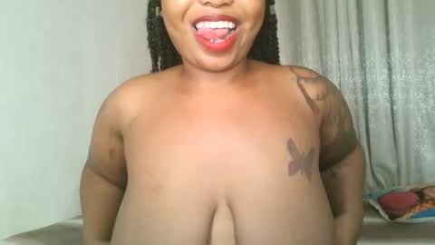 Snapshot of kakey_love chatting on 03.10.25 kakey love online show from 03.10.25