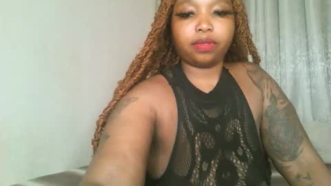 Snapshot of kakey_love chatting on 10.05.25 kakey love online show from 10.05.25