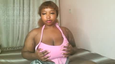 Snapshot of kakey_love chatting on 06.23.26 kakey love online show from 06.23.26