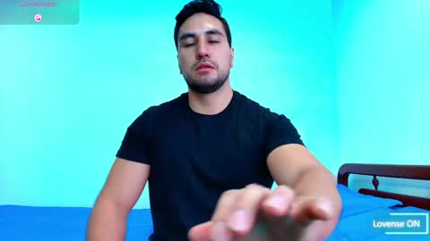 Snapshot of kal_el_8 chatting on 04.30.26 Thomas online show from 04.30.26