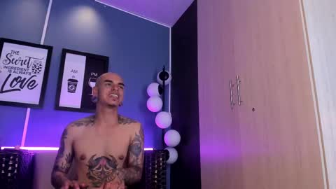 Kale online show from 02.22.25