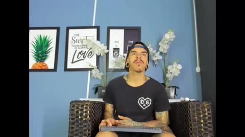 Kale online show from 09.14.25