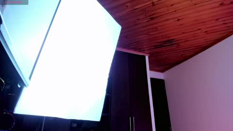 Kali Ka Please help me with your thumbs up its important   dont forget my birthday on October 26 online show from 04.08.26