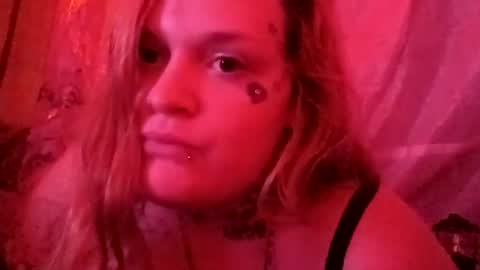 Snapshot of kalikush007 chatting on 11.30.25 kalikush007 online show from 11.30.25