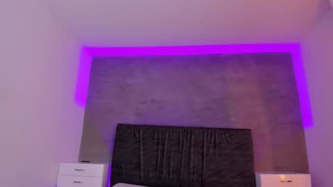 Carolina   online show from 02.10.25