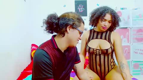 Dante and Carolina independient model online show from 12.23.24