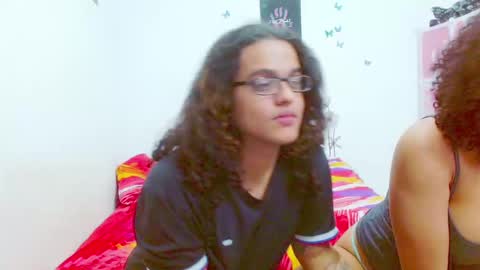 Dante and Carolina independient model online show from 03.10.25