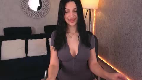 KamilaJuicy online show from 01.31.26