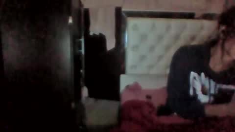 CAMILA SANTAMARIA online show from 01.04.25