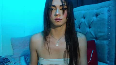 CAMILA SANTAMARIA online show from 06.04.26