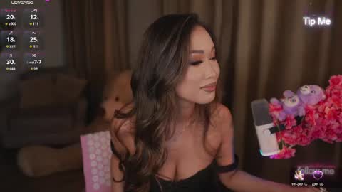 kamilee__xo online show from 07.04.26