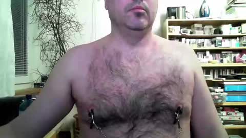 Snapshot of kamiluc1974_2 chatting on 02.11.25 Kamil Lipovy online show from 02.11.25