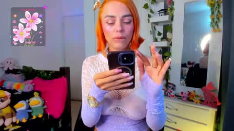 hello  Im Danni online show from 04.14.26