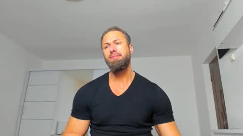 Kane OF strongkane online show from 02.04.25