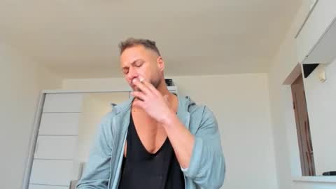 Kane OF strongkane online show from 02.08.25