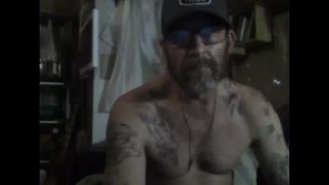 Tucker online show from 10.10.25