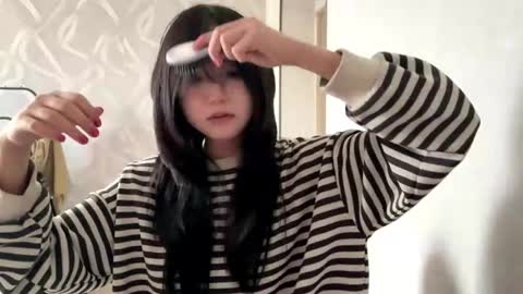 Lily online show from 04.22.26