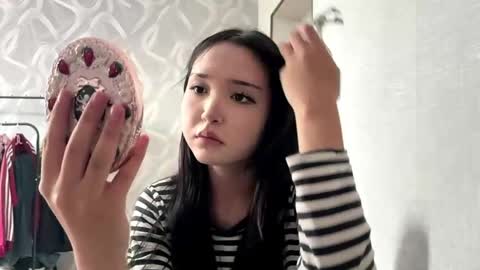 Lily online show from 05.03.26