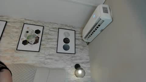 Snapshot of kanna02 chatting on 10.03.25 Kanna online show from 10.03.25