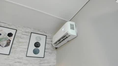 Snapshot of kanna02 chatting on 11.06.25 Kanna online show from 11.06.25