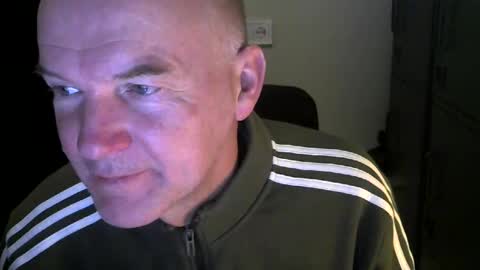 Robbie online show from 12.15.24