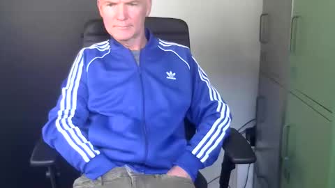 Robbie online show from 03.04.26