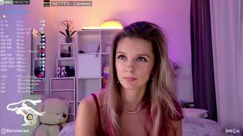 Snapshot of karamelsw chatting on 09.22.25 Julia online show from 09.22.25