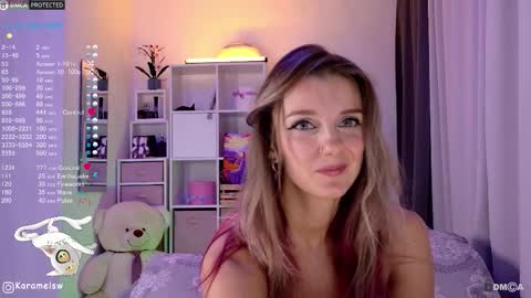 Snapshot of karamelsw chatting on 09.27.25 Julia online show from 09.27.25