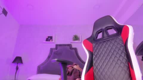 Karely online show from 04.03.26