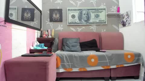 Karen online show from 01.14.25