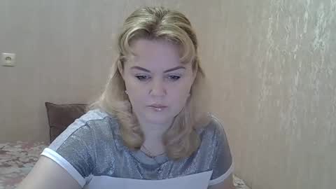 karennelsonx online show from 01.13.25